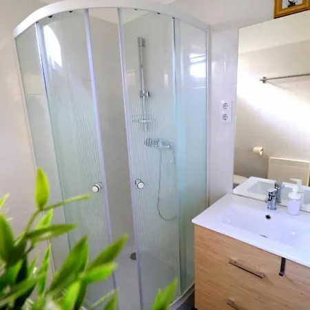 Friends & Family Apartmanok Velence Exterior photo